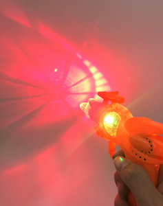 CMCPSIW Cartoon Mini Projection LED Light Toy Gun